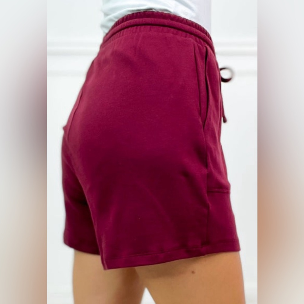 Drawstring shorts 2XL. NWT - Picture 2 of 7